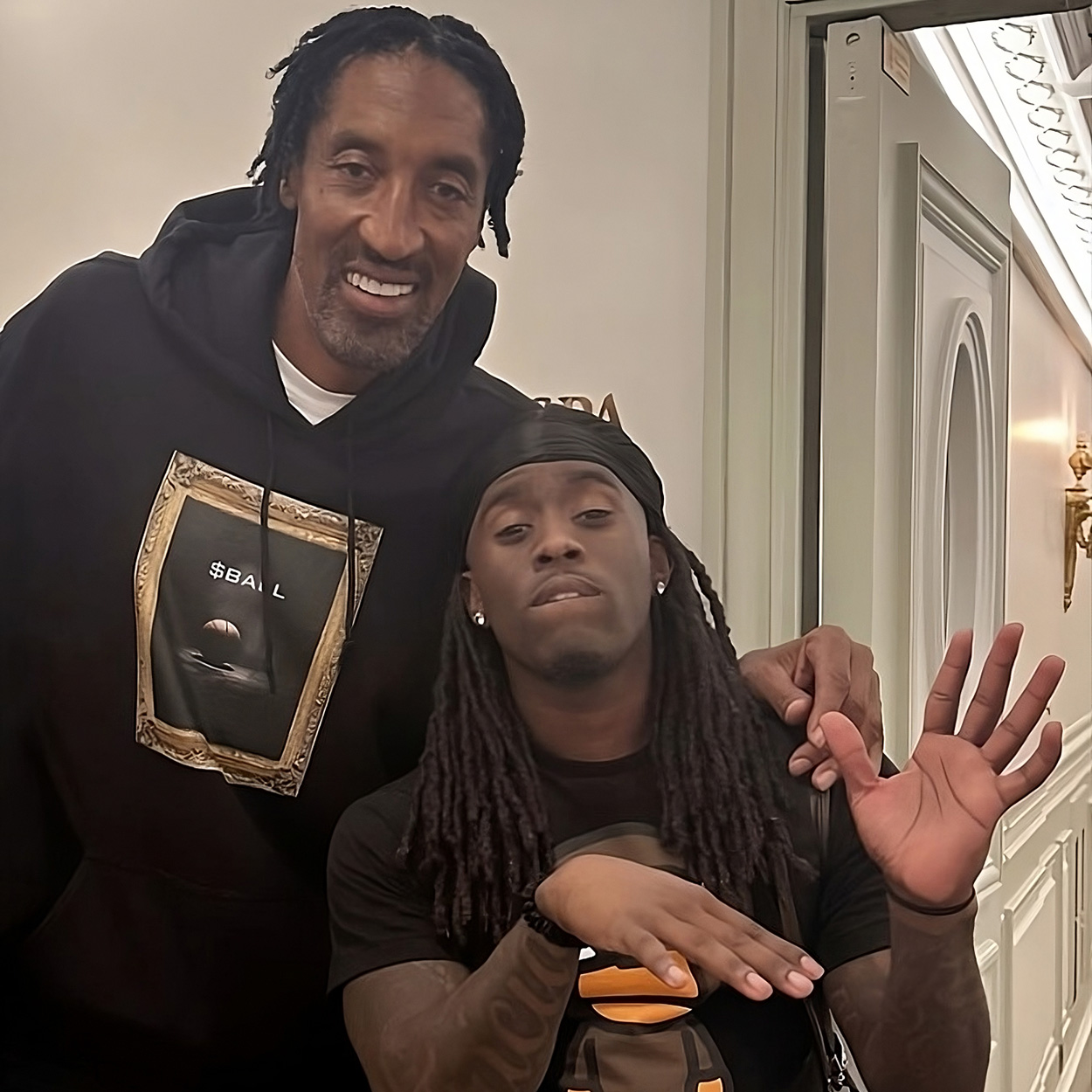 Scottie Pippen with creator Kai Cenat.